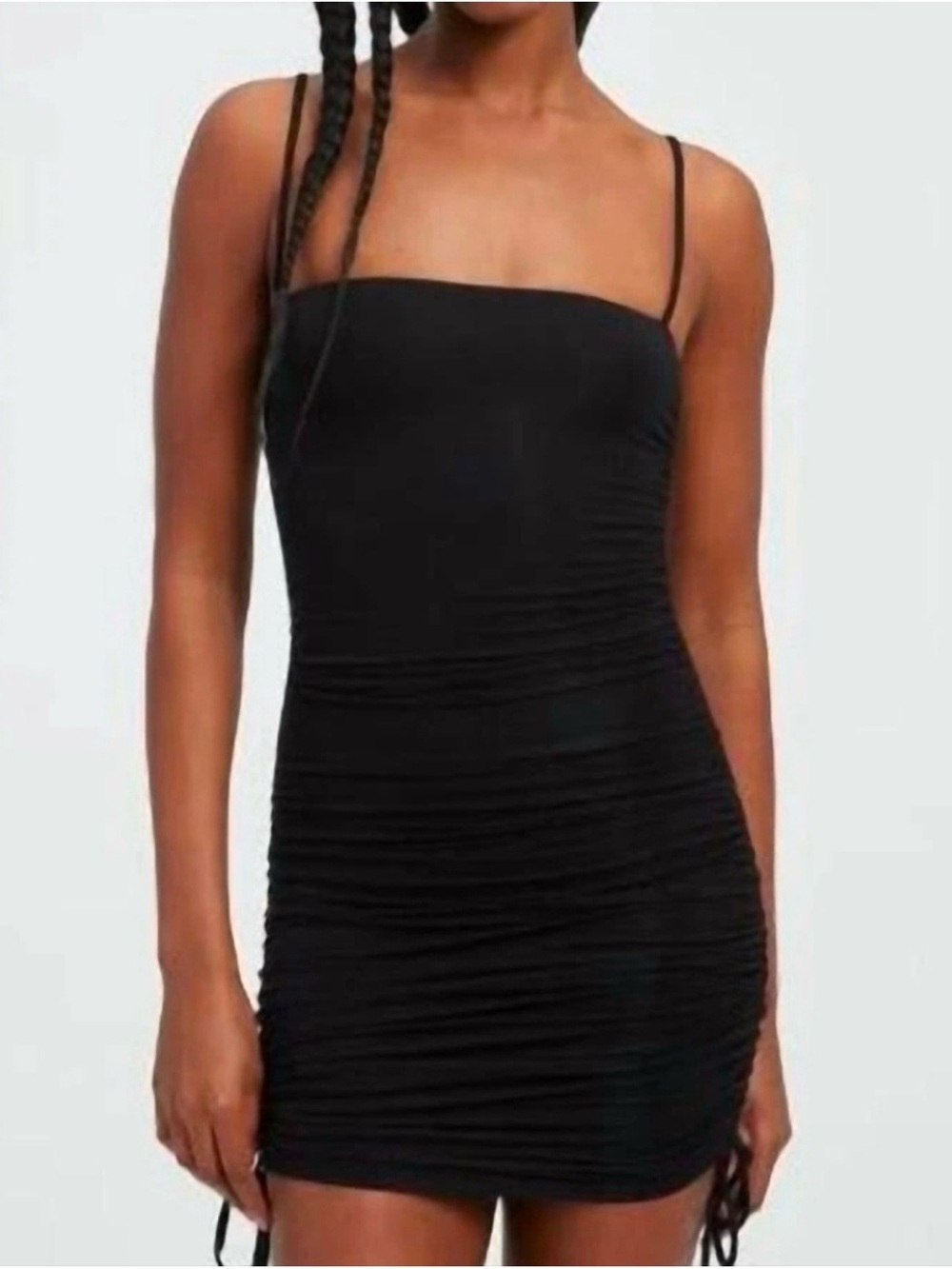 Good American Ruched Bodycon Mini Dress Size 4 Black LBD
Style No. GDK0169